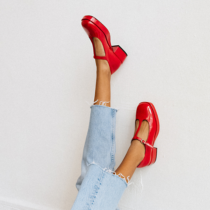 Salomés à petits talons et semelles épai...  en vernis plissé rouge