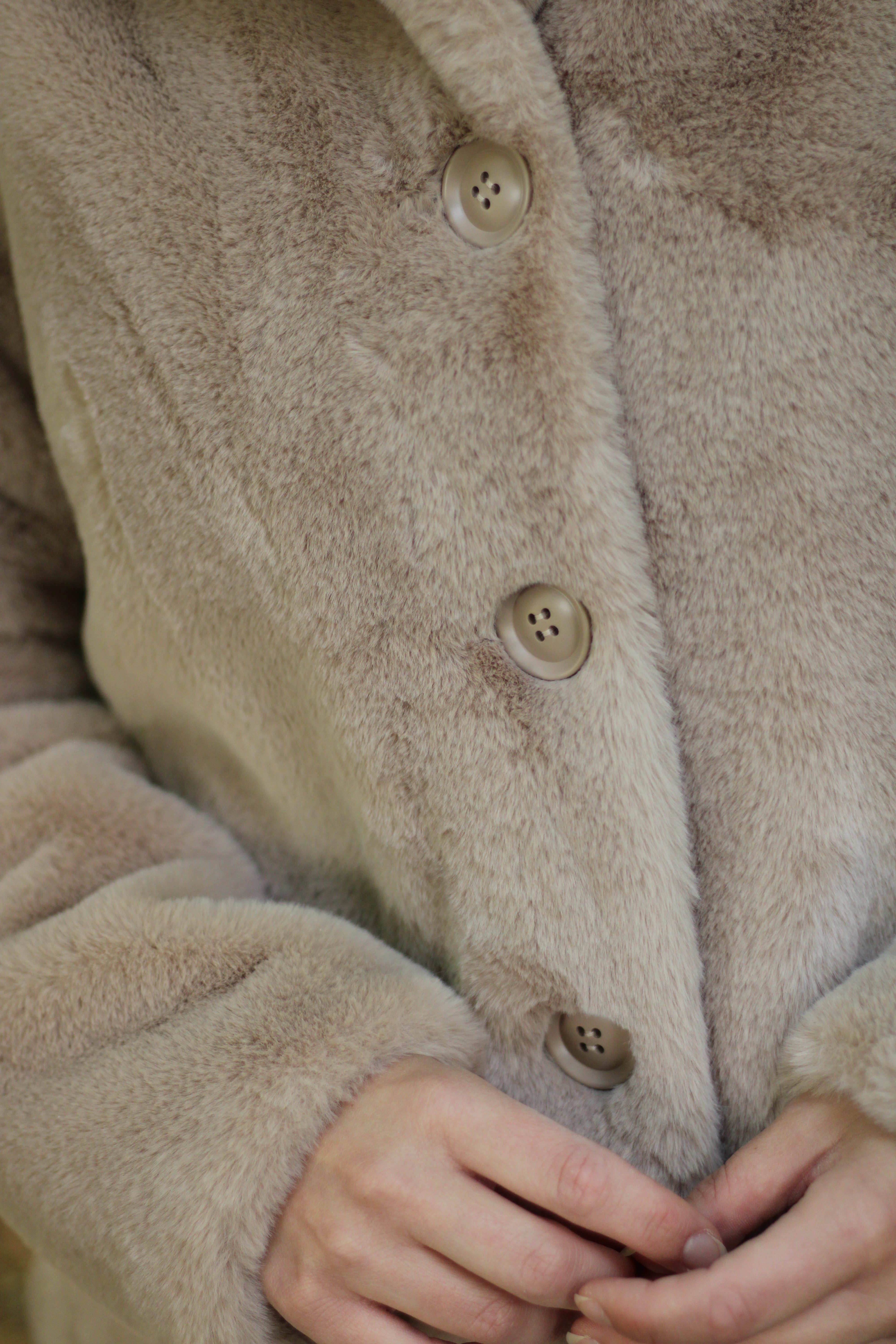 Rino & Pelle - Vie Single Breasted Fake Fur Jacket - Oat