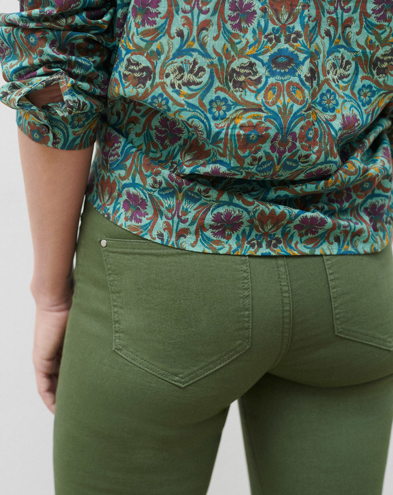 Caroll Pantalon slim Craig B kaki