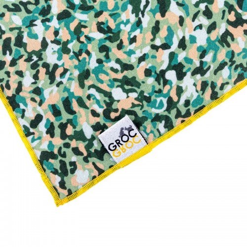 Bandana para cachorro com estampa camuflada verde