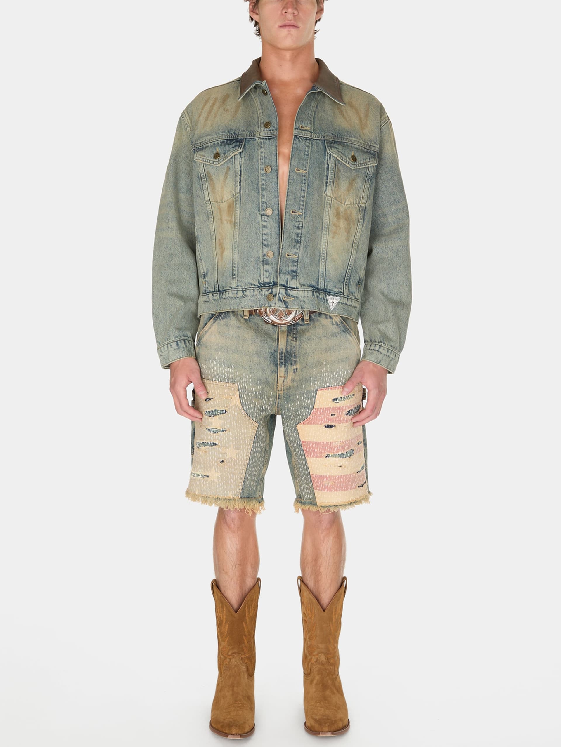 jaqueta trucker de denim lavado