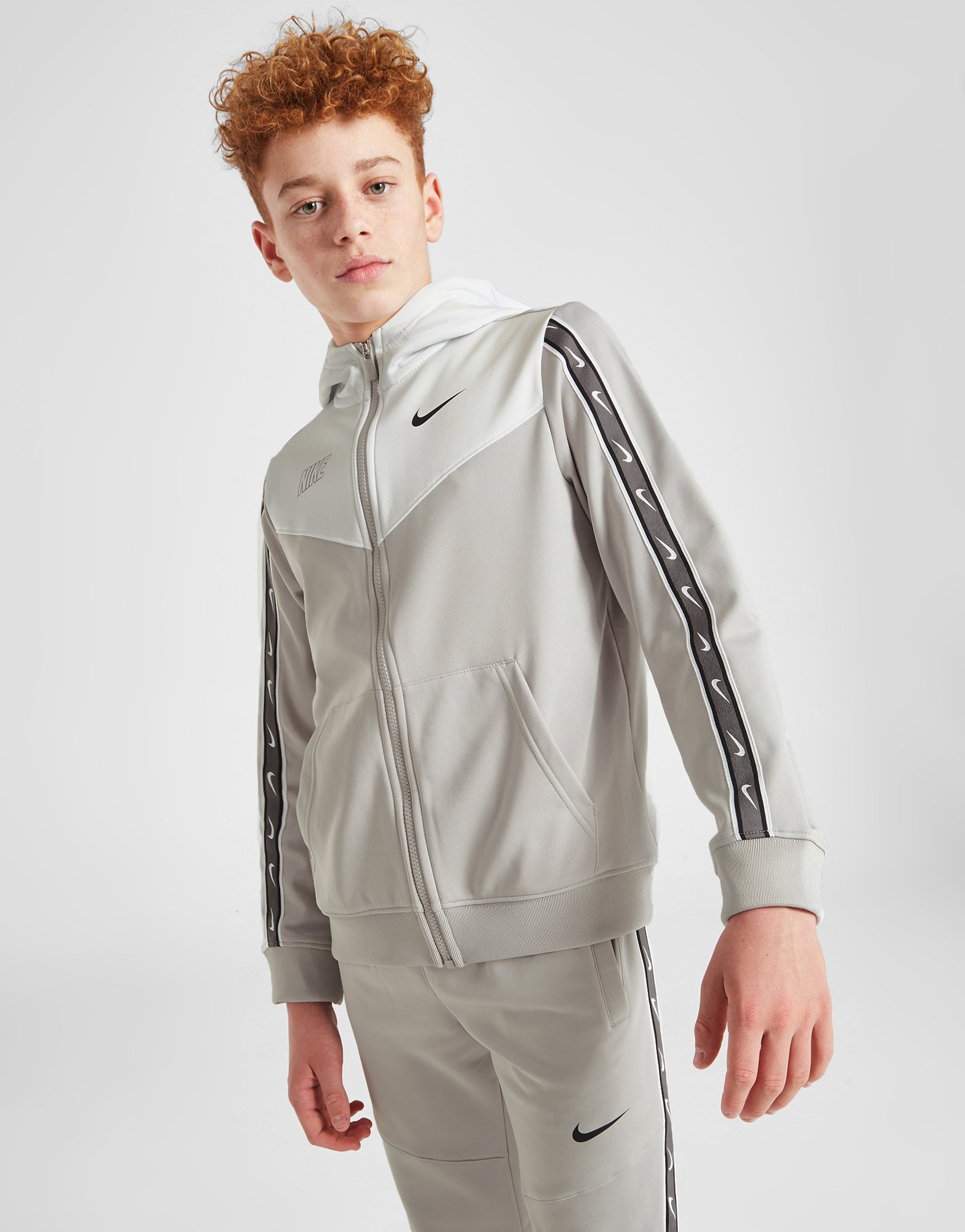 Nike Repeat Logo Full-Zip Hoodie Junior
