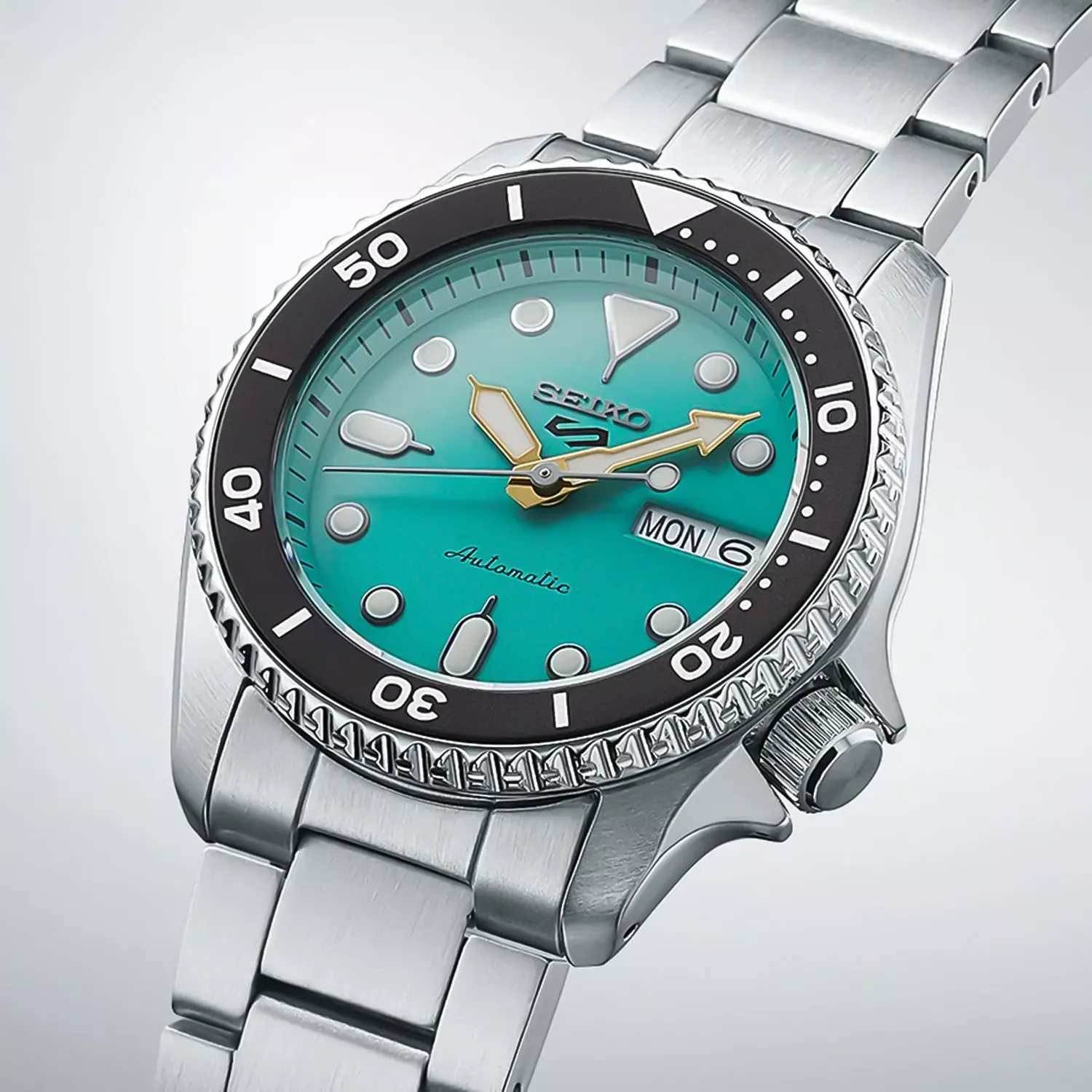 Seiko 5 Sports Midi SRPK33K1