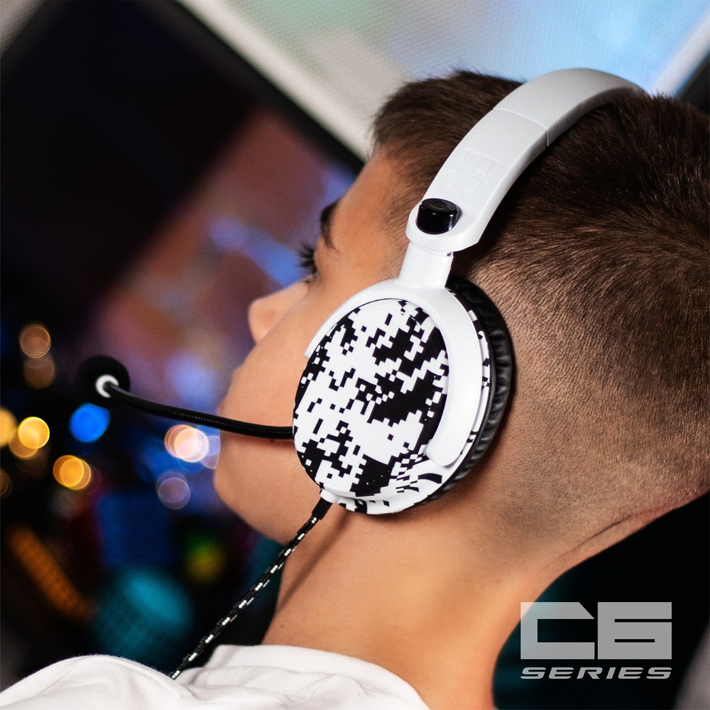 Stealth C6-100 Gaming-Headset für Xbox, PS4/PS5, Switch, PC & Mobilgeräte – Arktisweißes Digital-Tarnmuster