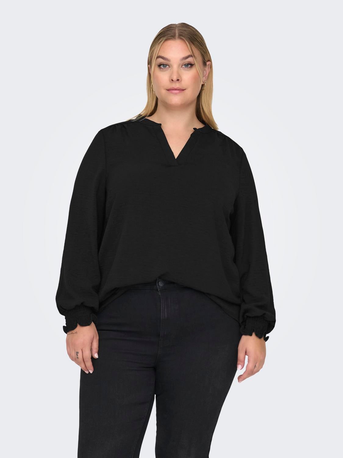 CARMETTA Top Black