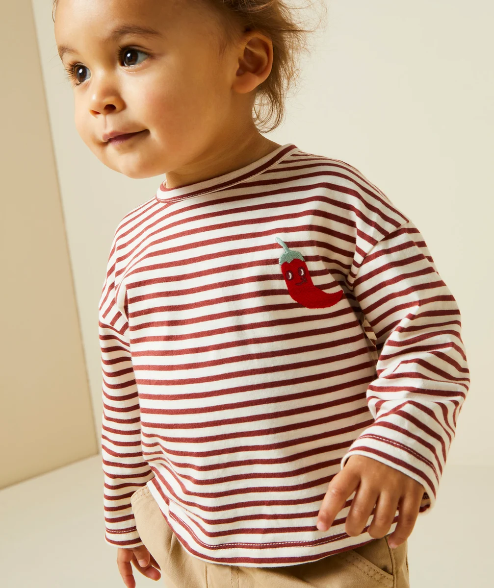 T-SHIRT BÉBÉ GARÇON EN COTON BIO RAYÉ ET POIVRON BRODÉ