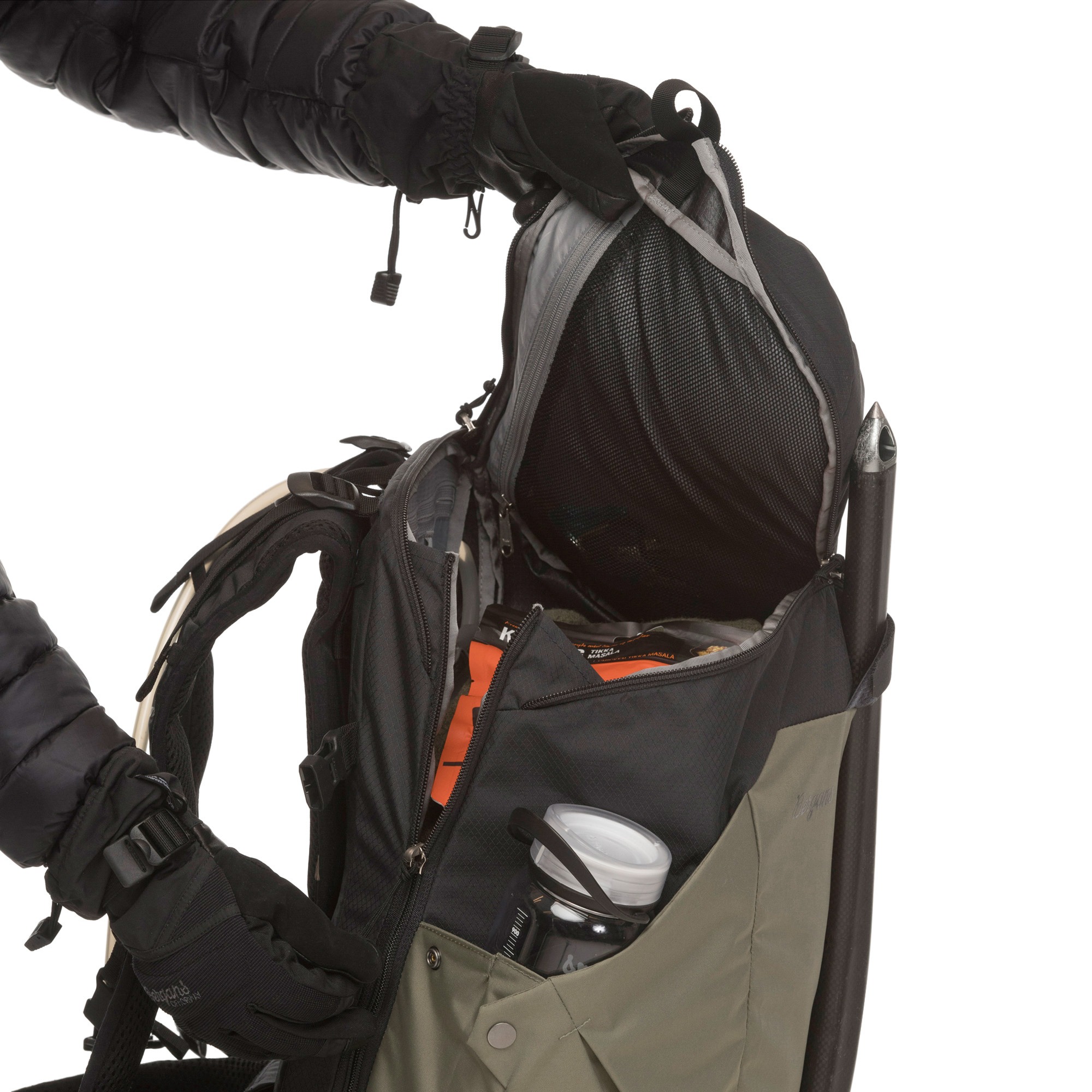 Vaagaa Daypack 33 Unisex Black/Dark Shadow Grey
