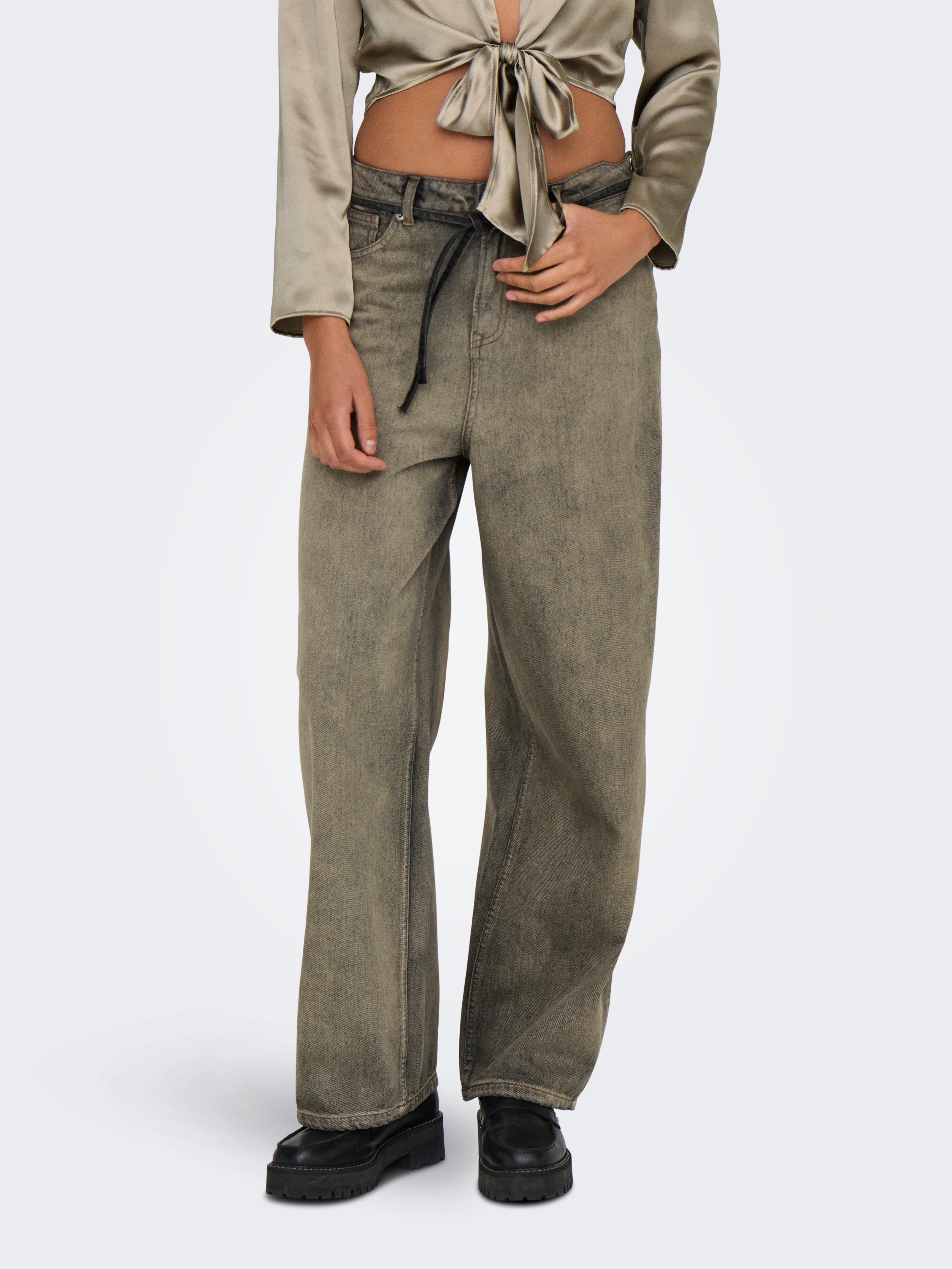 ONLBLEECKER Mittlere Taille Locker geschnitten Jeans Washed Black