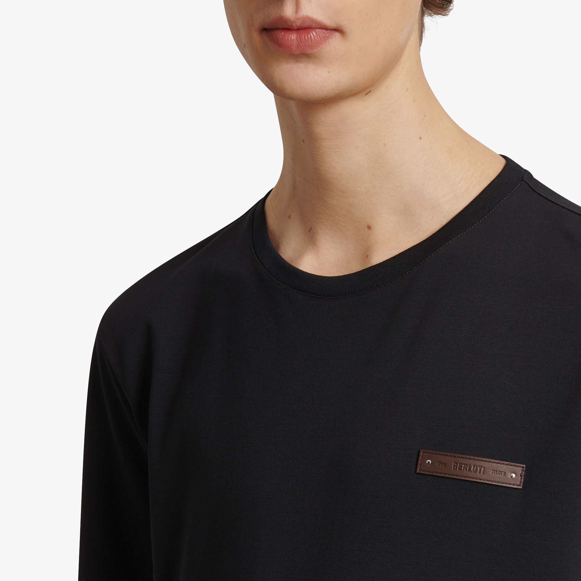 T-Shirt Avec Detail En Cuir