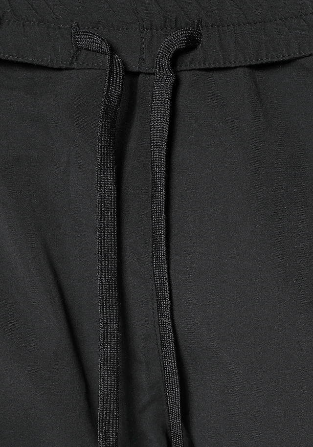 Bruno Banani Funktionsshorts »aus recyceltem Material«