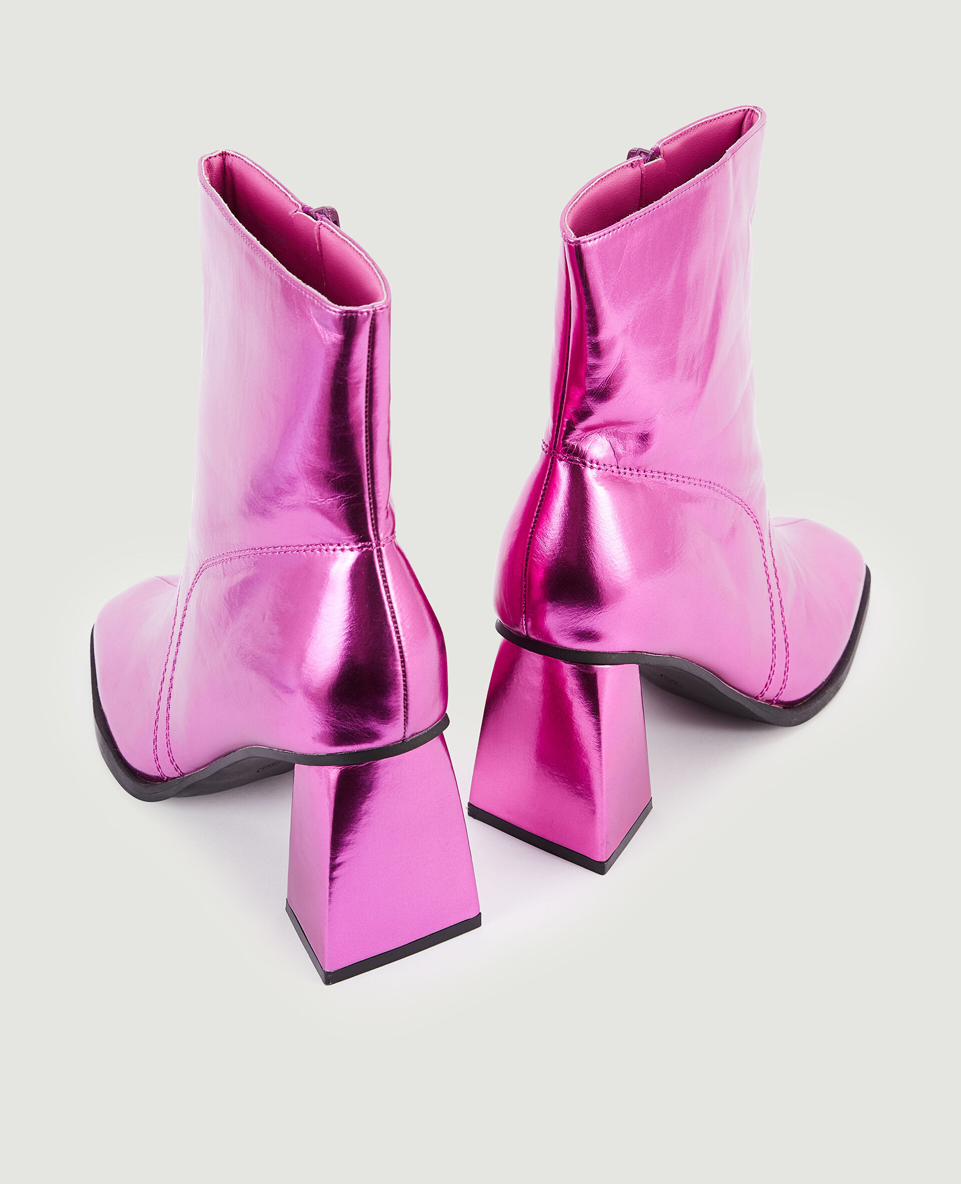 Boots bout carré avec talon trapèze - Rose fuchsia