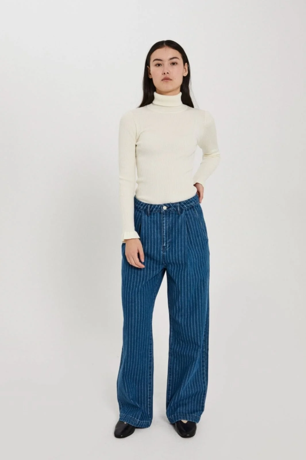 Norr Kenzie Pleat Wide Jeans