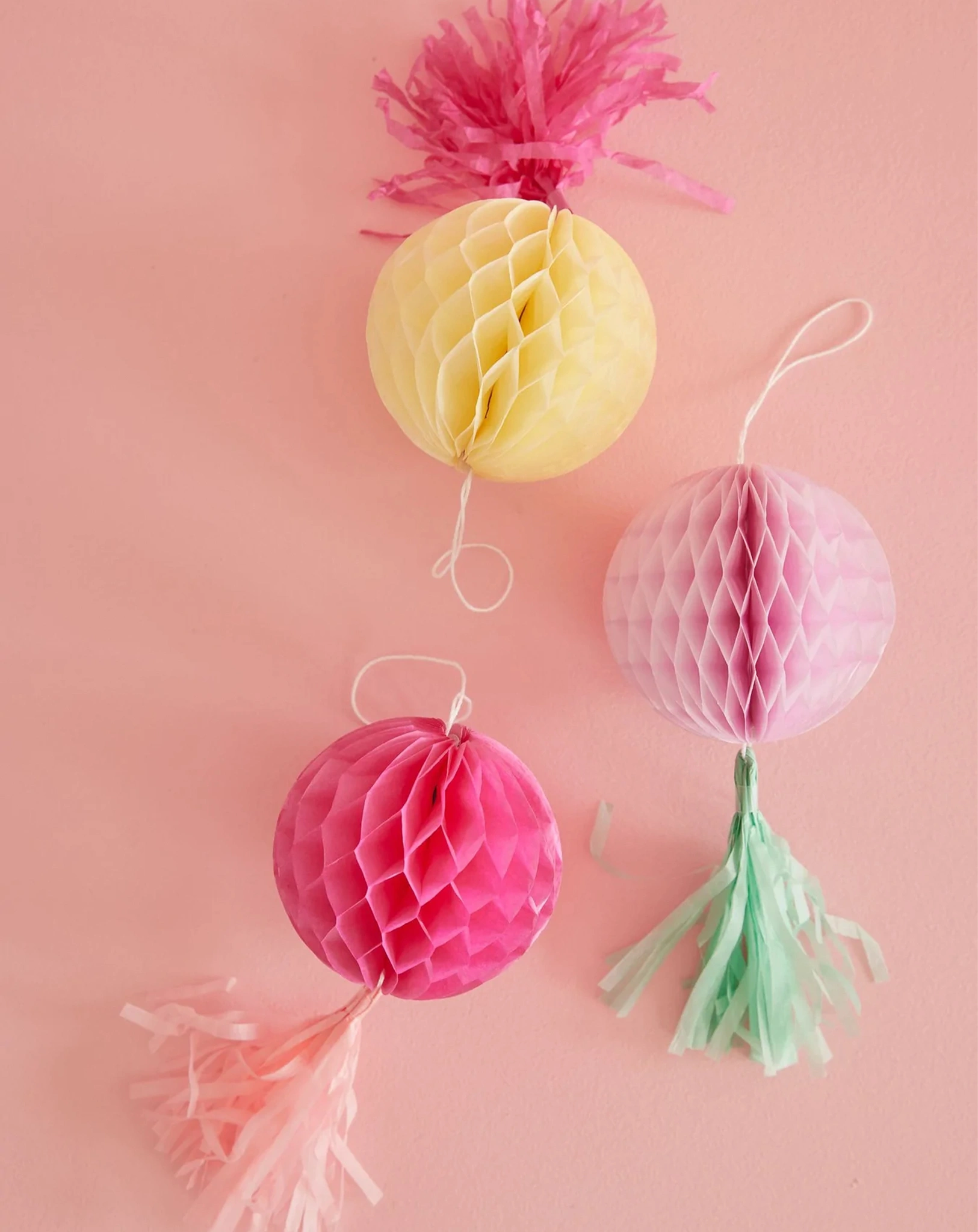 Wabenball PARTY TIME (10cm) 3er Set in bunt