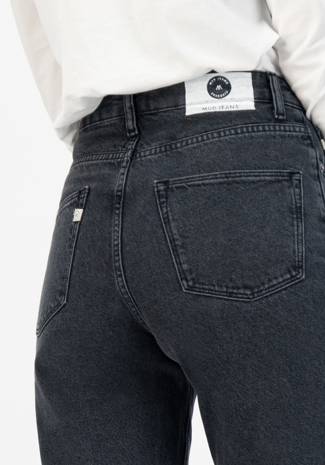 Mud Jeans Damenjeans Relax Rose Used Black
