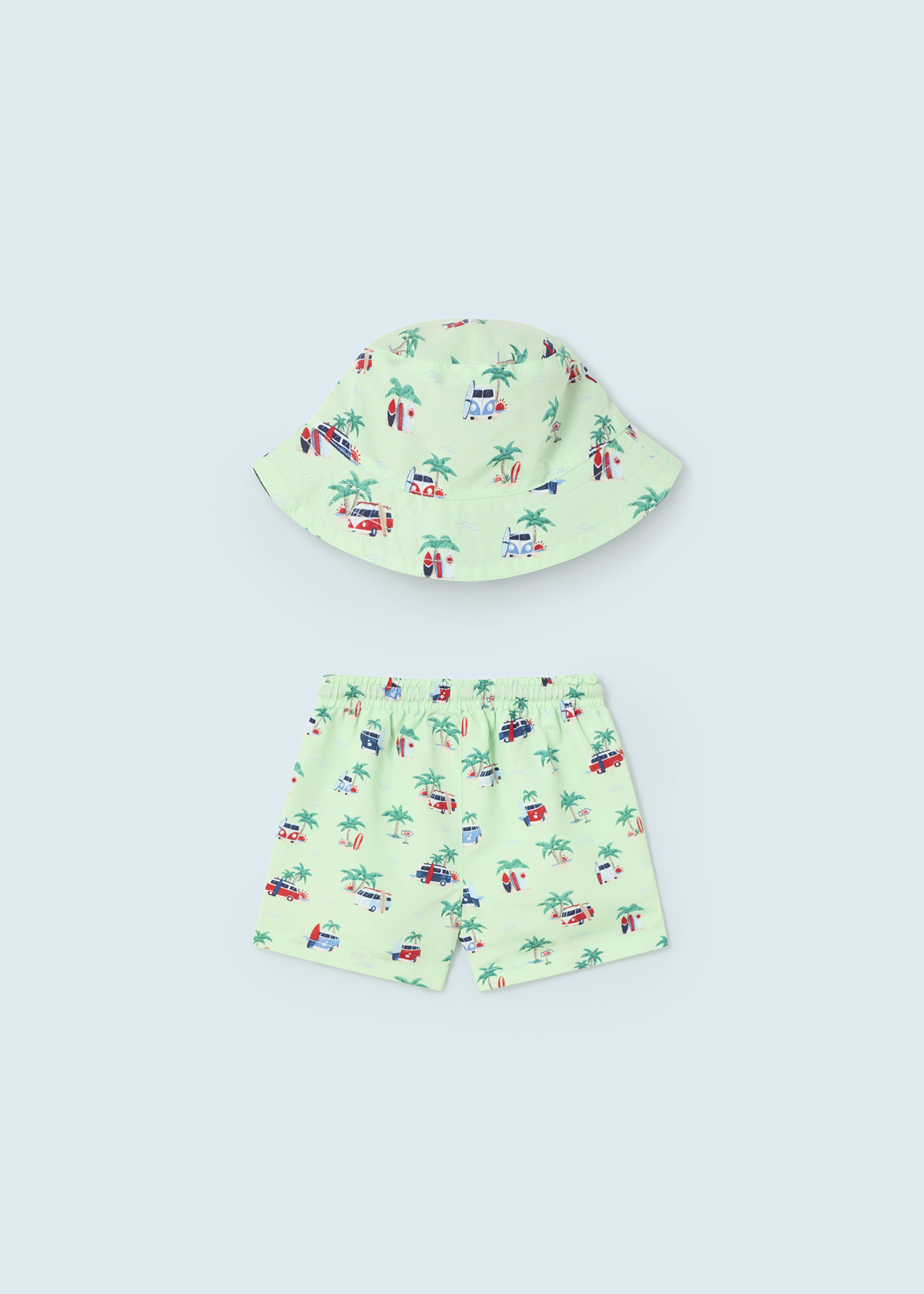 Conjunto de duas peças com chapéu e maiô estampado para bebê