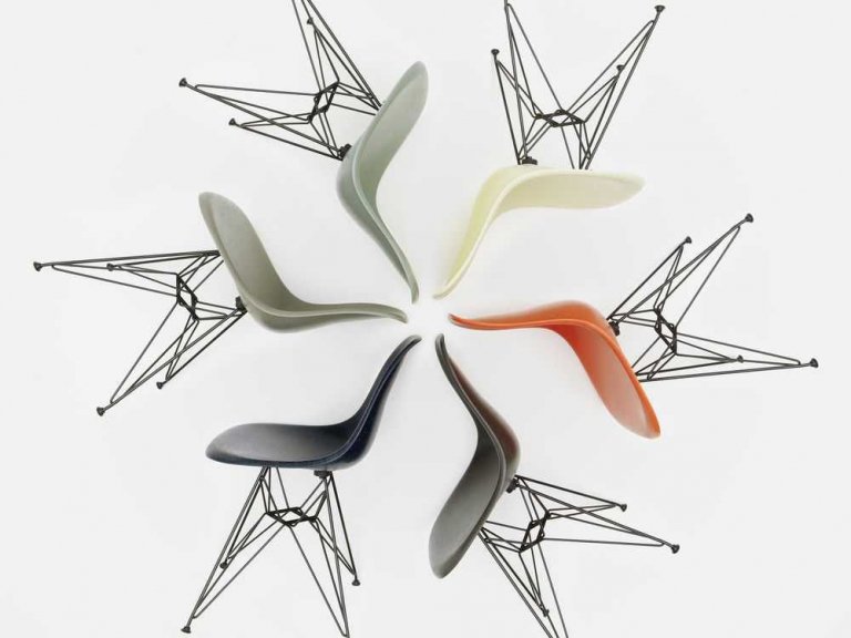 Vitra Eames DSW Fiberglass stoel essen honing, parchment