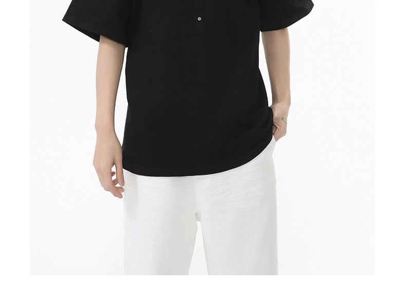 FAERIS - Henley effen T-shirt met korte mouwen