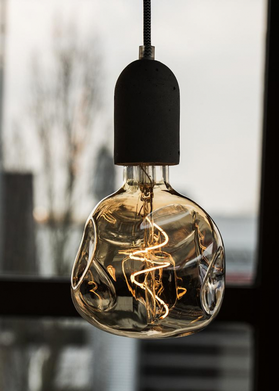 Flinders Big Baby LED Filament lichtbron E27 3W 2000K goud dimbaar