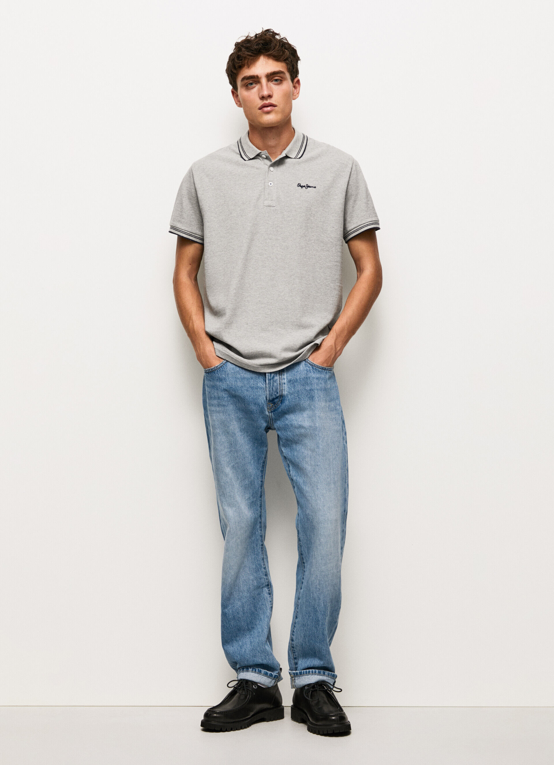 Camisa polo de algodão piqué com logotipo bordado - cinza mescla