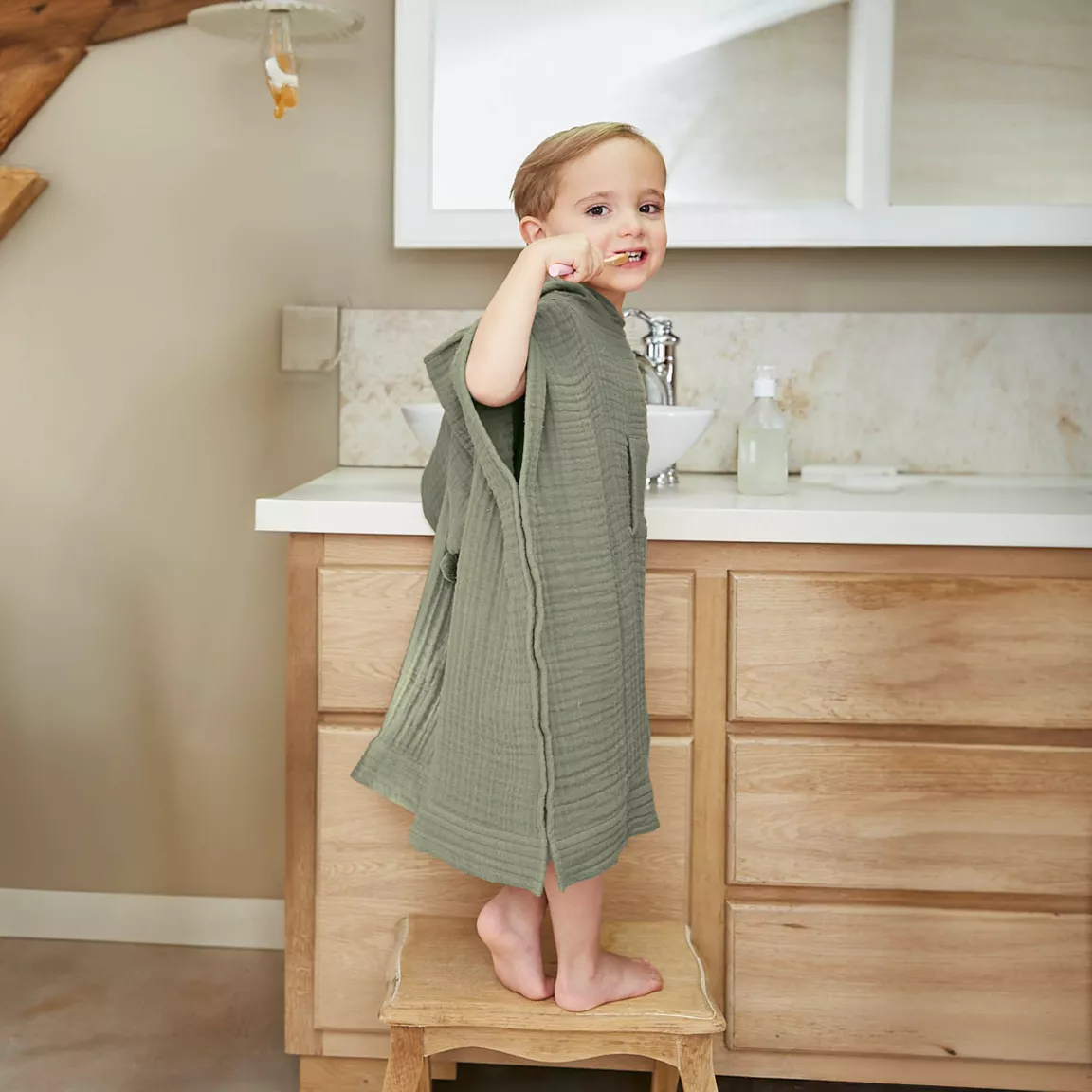 Poncho de bain enfant gaze de coton 6/10 ans Gaïa Vert romarin