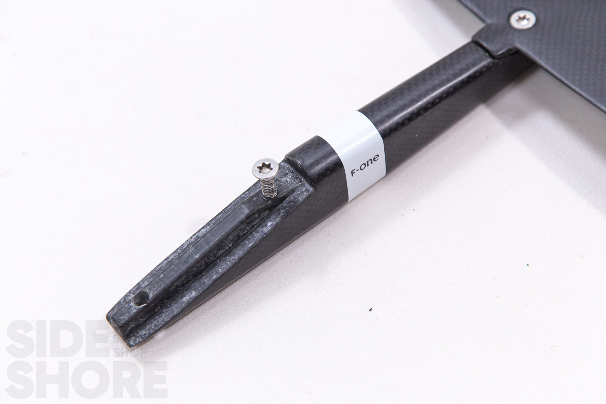 F.one Fuselage carbon XXXS   Stabilisateur DW 210