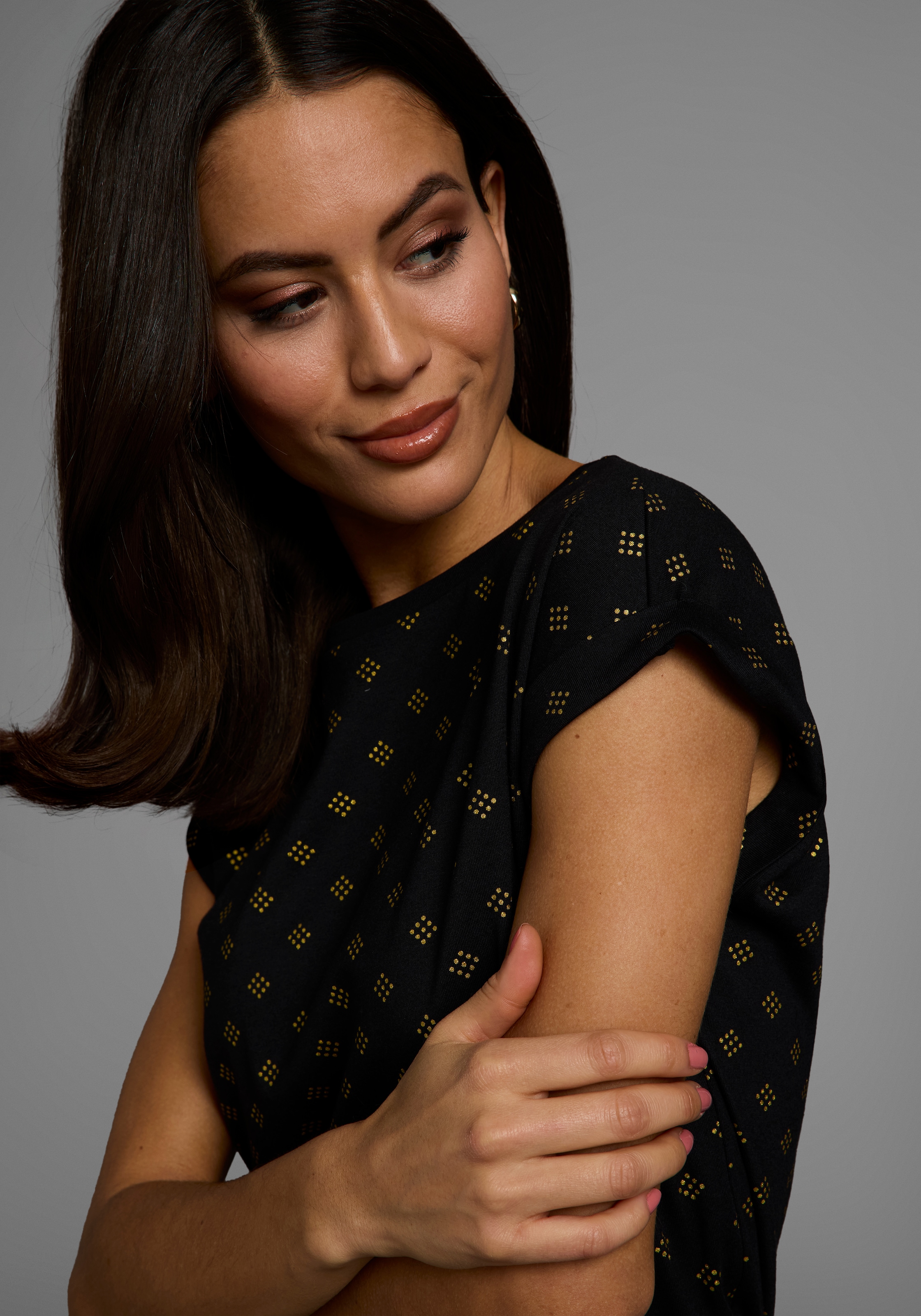 Laura Scott Rundhalsshirt , mit minimalistischem Graphik-Allover-Print