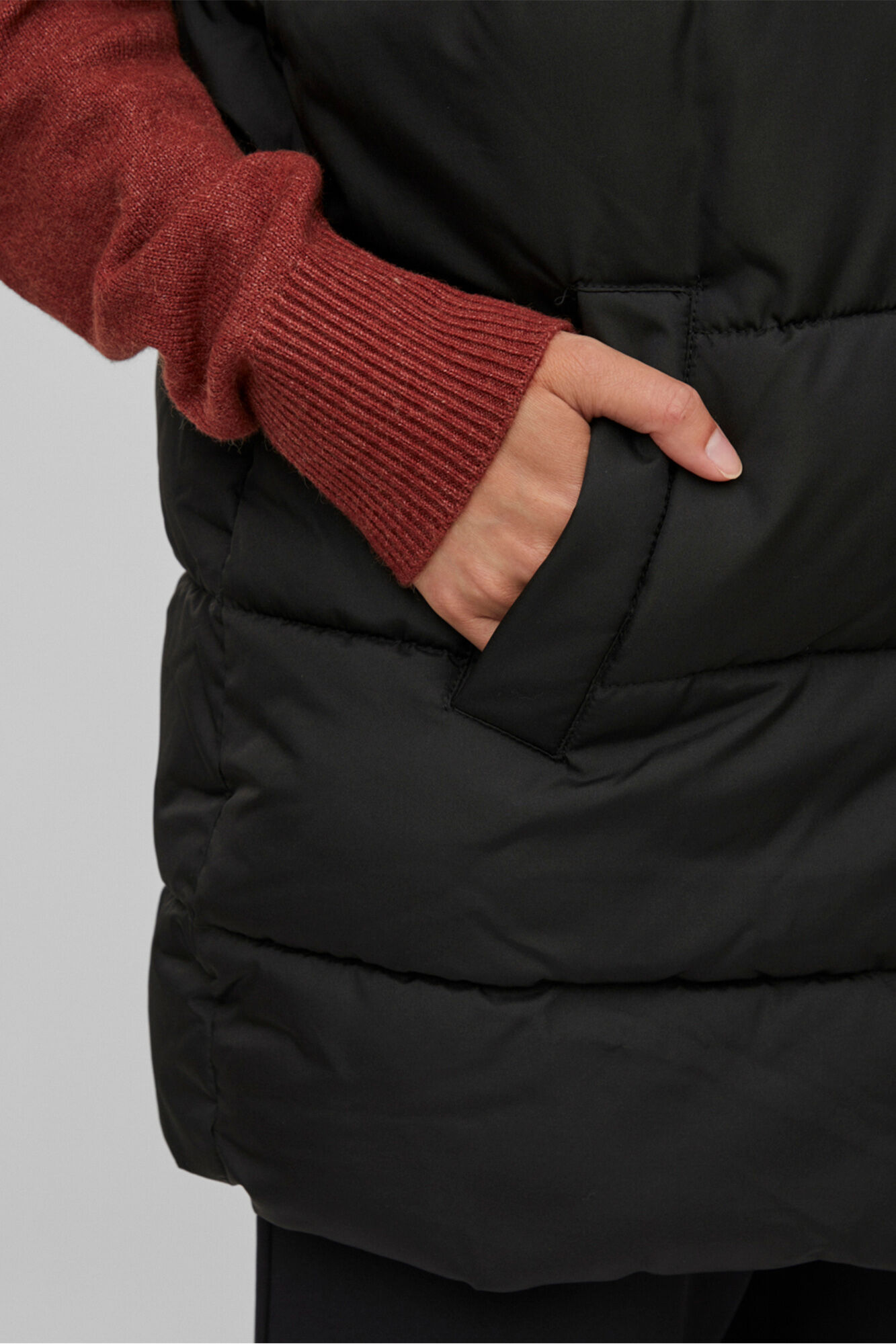 Colete feminino acolchoado - Preto