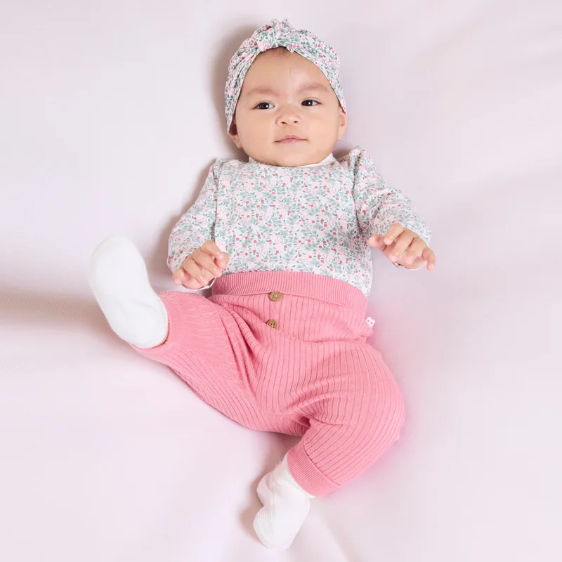 Pantalon en maille côtelée rose naissance Rose