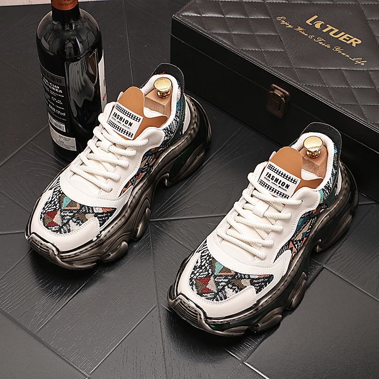 Mr Ozera - Sneakers met vetersluiting en patroonapplicatie