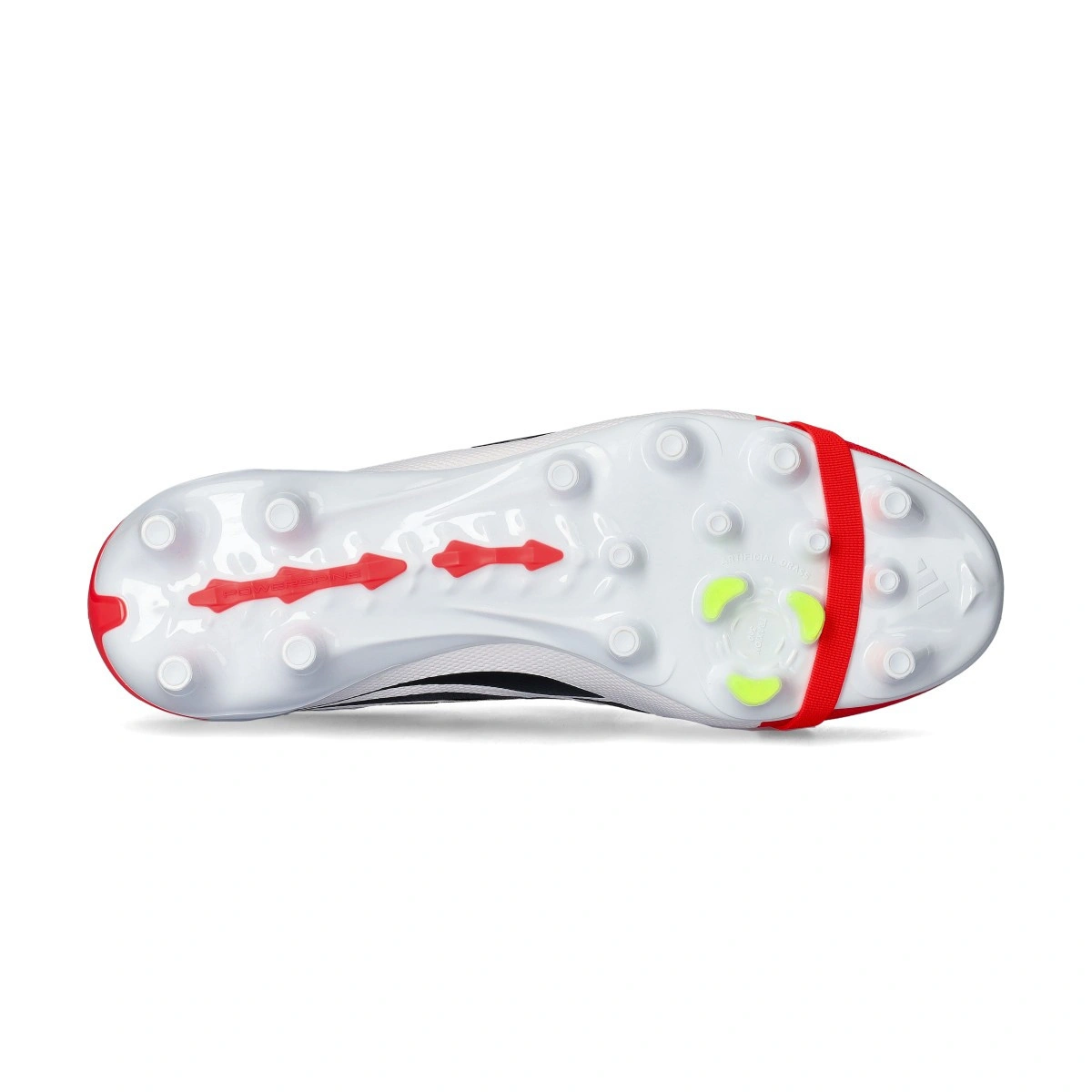 Chuteira adidas Predator League FT AG