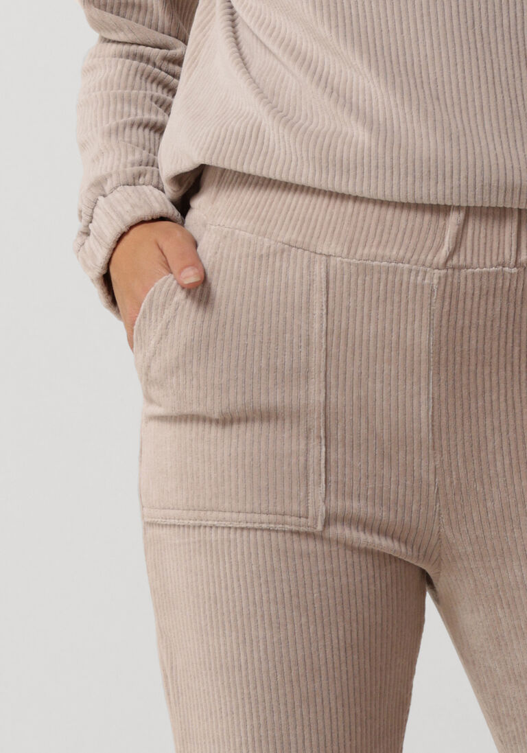MOSCOW beige moscow joggingbroek jordan