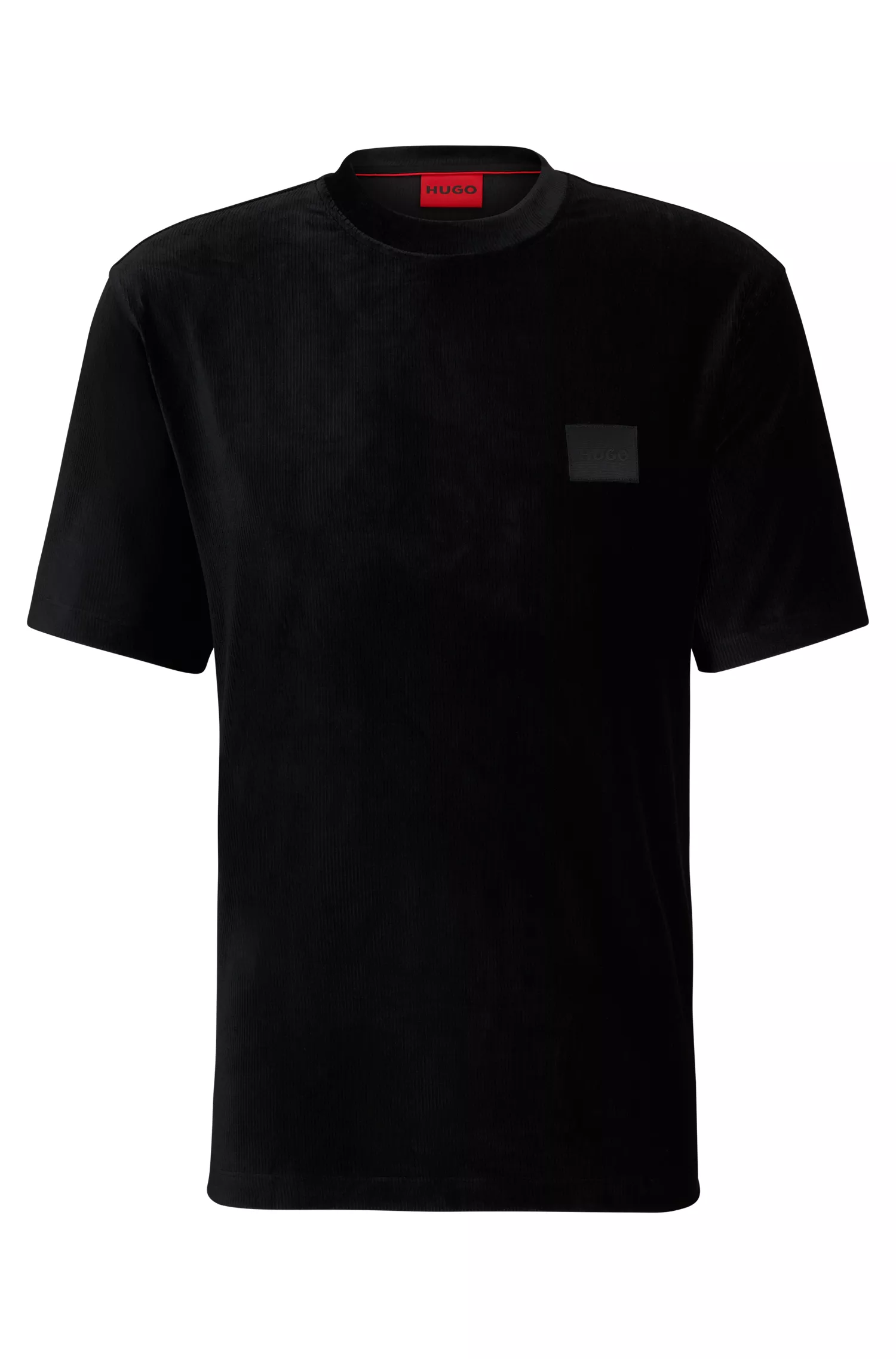 Camiseta HUGO vermelha de veludo cotelê elástico, modelagem relaxada, com etiqueta com o logotipo.