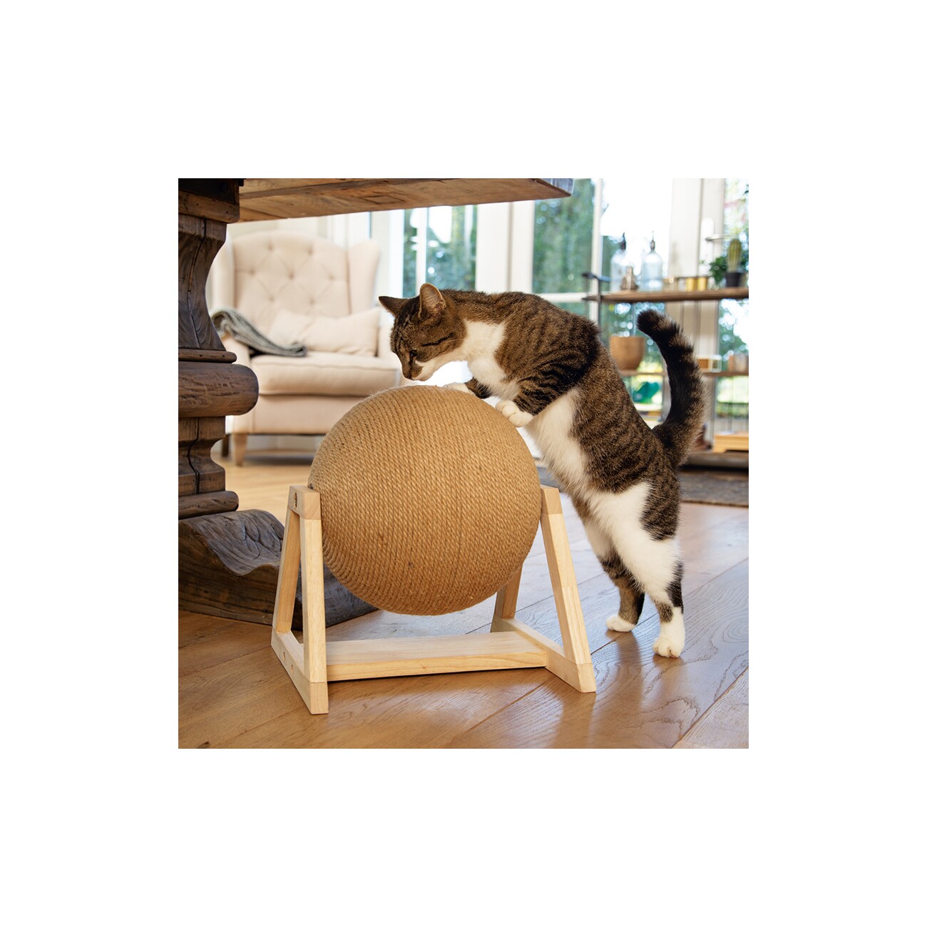 Designed by Lotte DBL Kratzball mit Fuß Xem