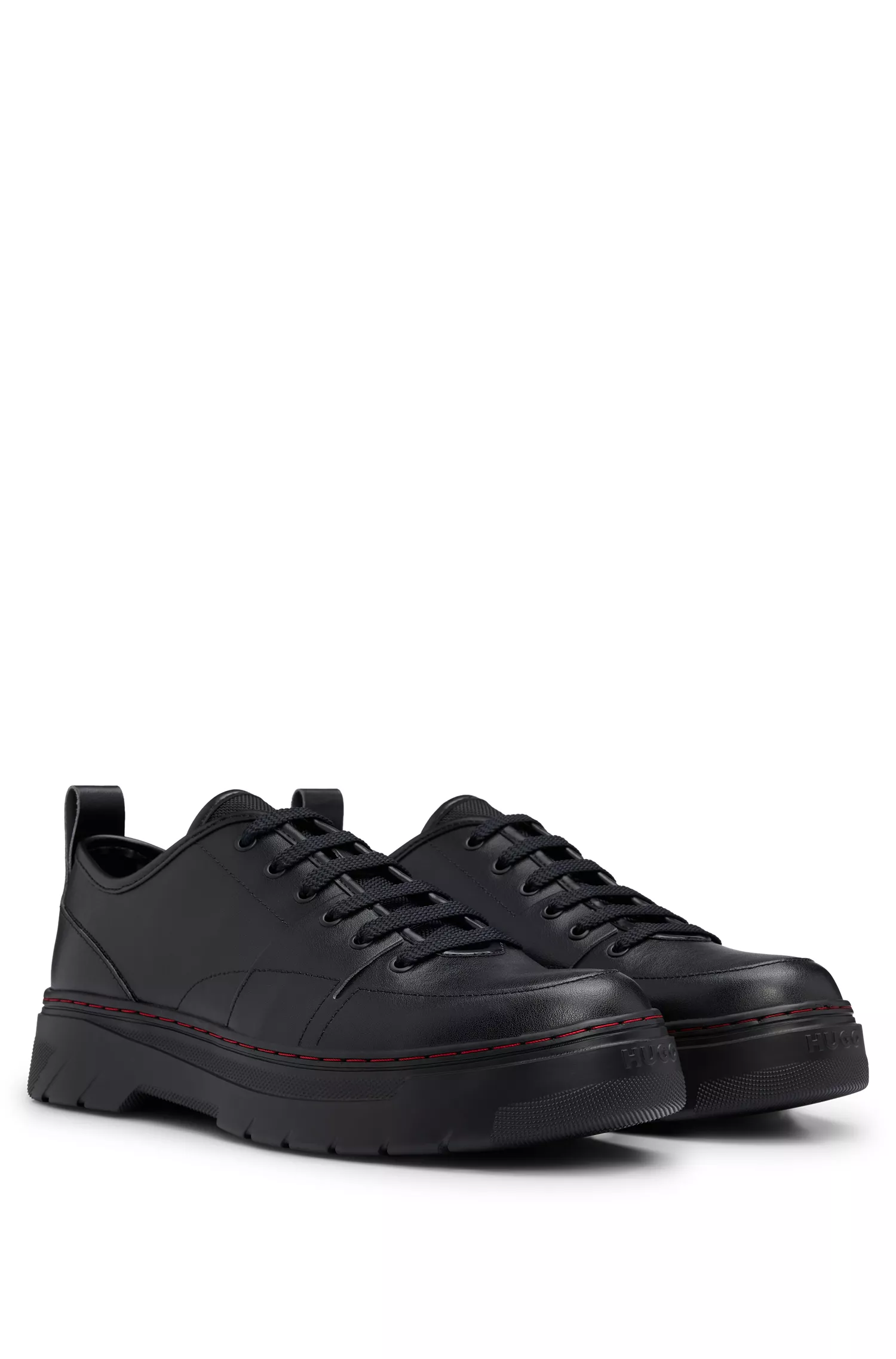 Sapatos Oxford HUGO em couro vermelho com logotipo em relevo e sola de EVA.