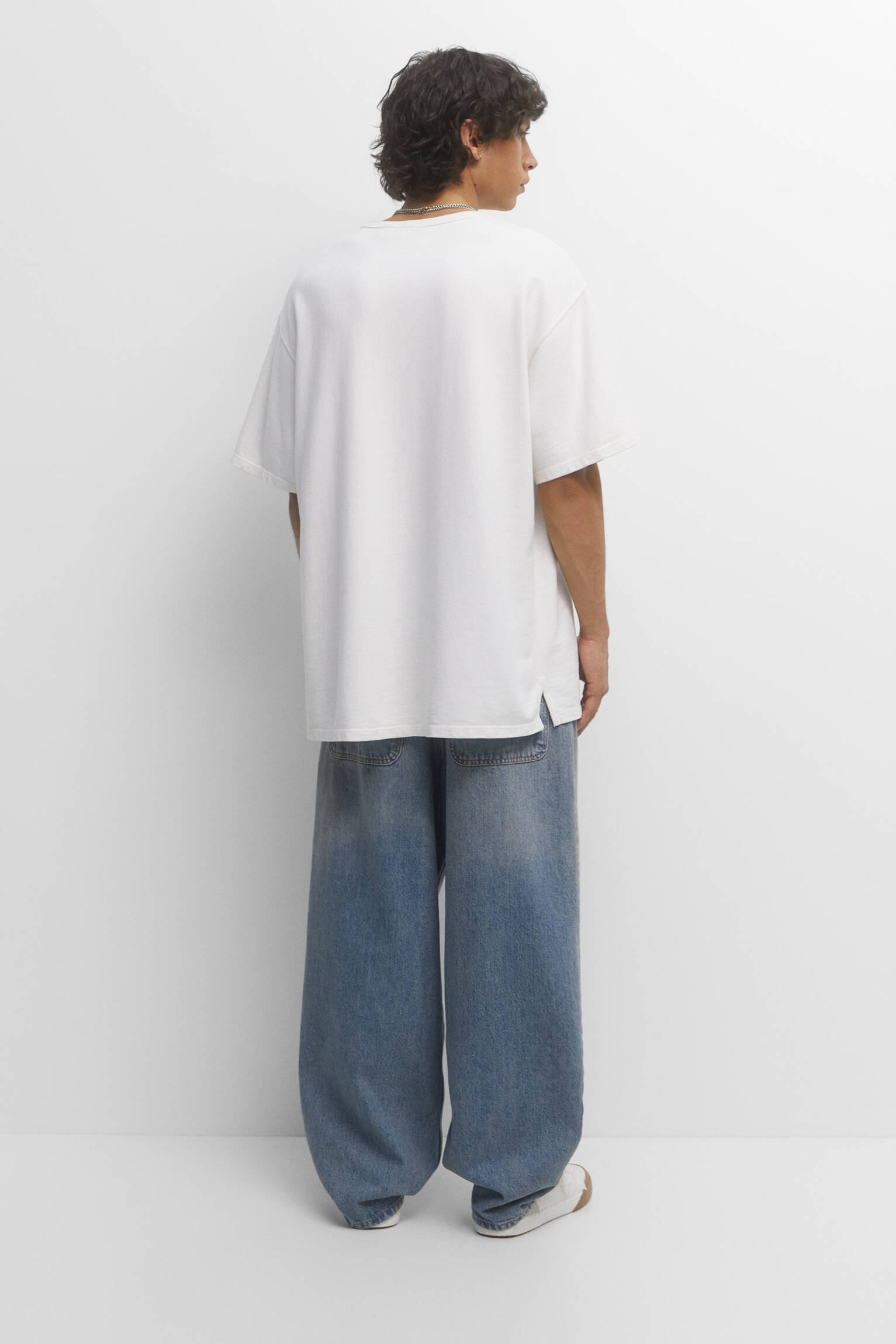 CAMISETA DE MOLETOM - BRANCO SUJO