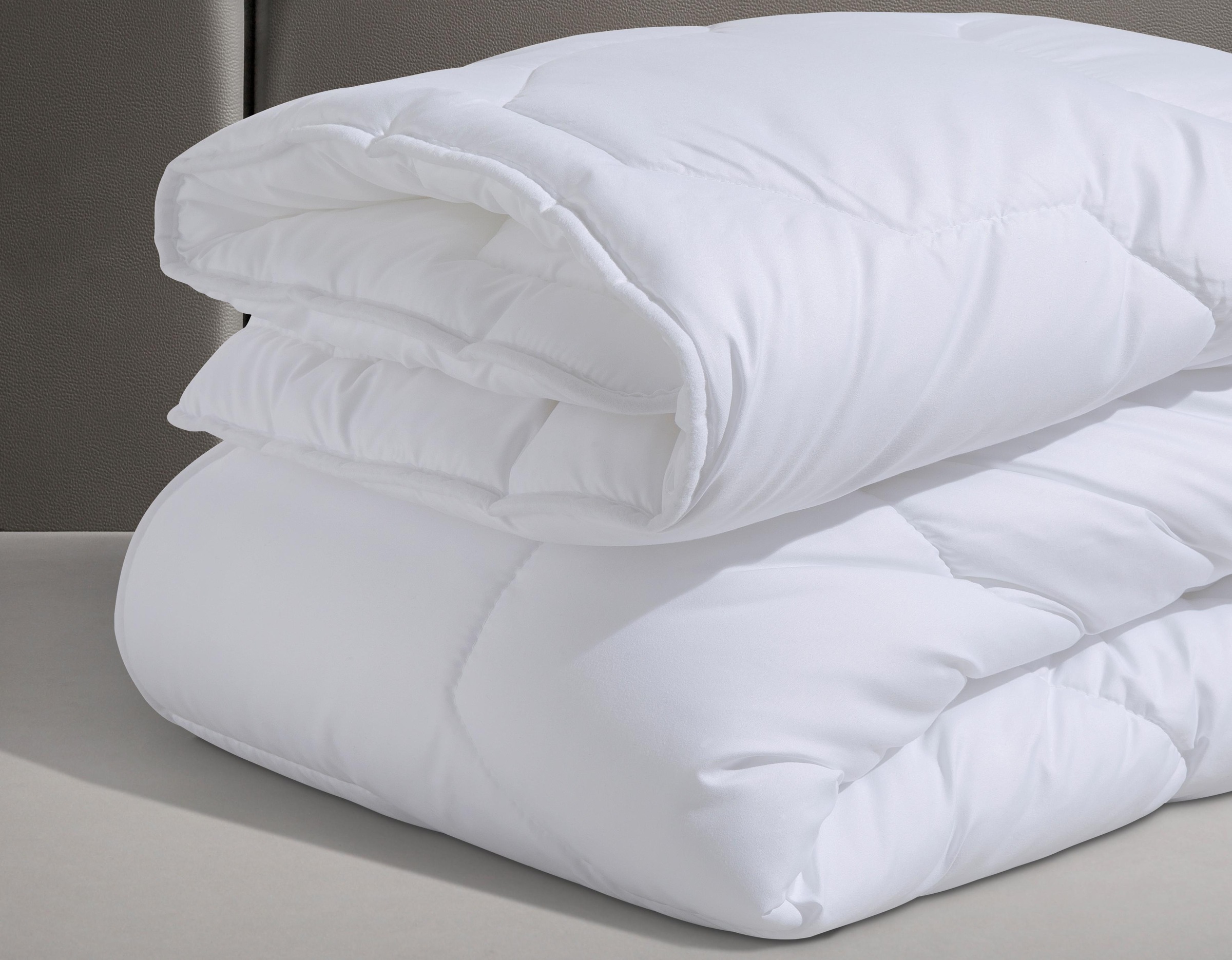 my home Microfaserbettdecke »Rike, Bettdecke 135x200 cm, 155x220 cm« warm Füllung Polyester Bezug Polyester 1 Stk. tlg. Bettdecken, Sommer, Winter, 4 Jahreszeiten, Decke kochfest bis 95°C