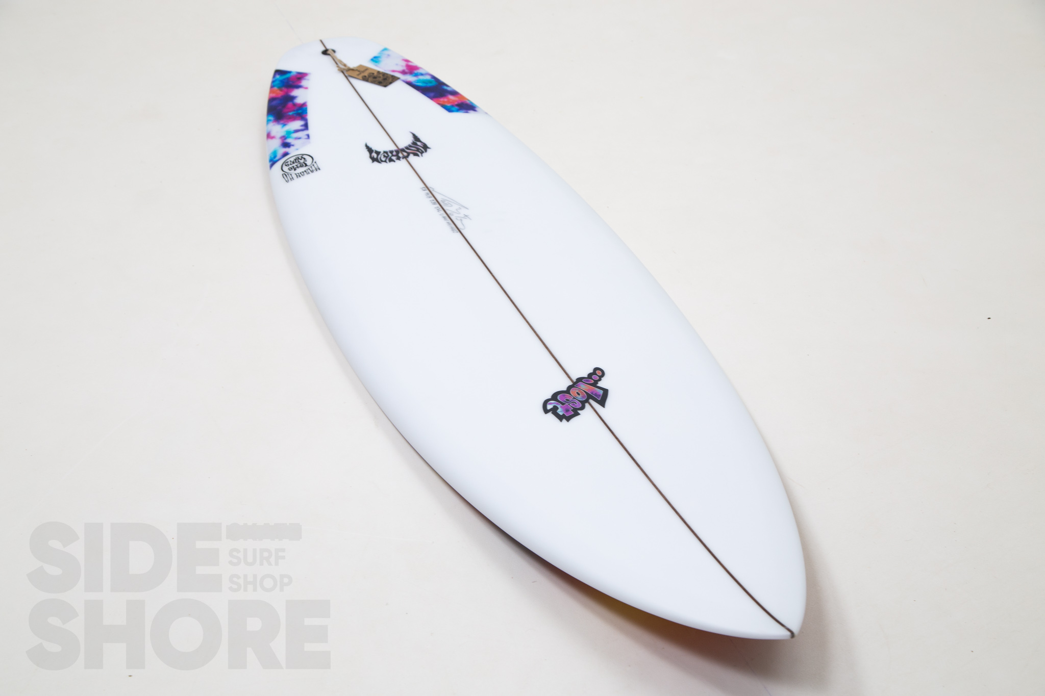 Lost Little Wing - Spray - 5’8 x 19.13