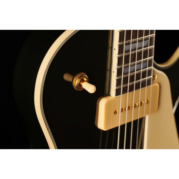 Larry Carlton L7V BK