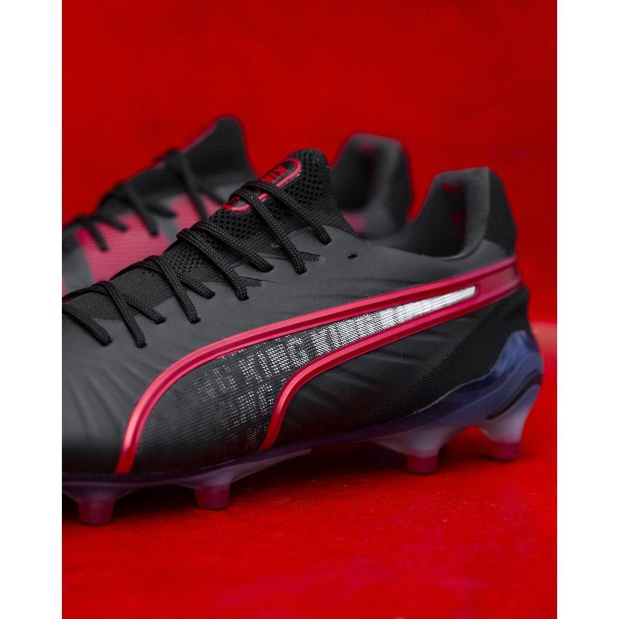 PUMA King Ultimate FG/AG - Noir/Rosso Corsa ÉDITION LIMITÉE