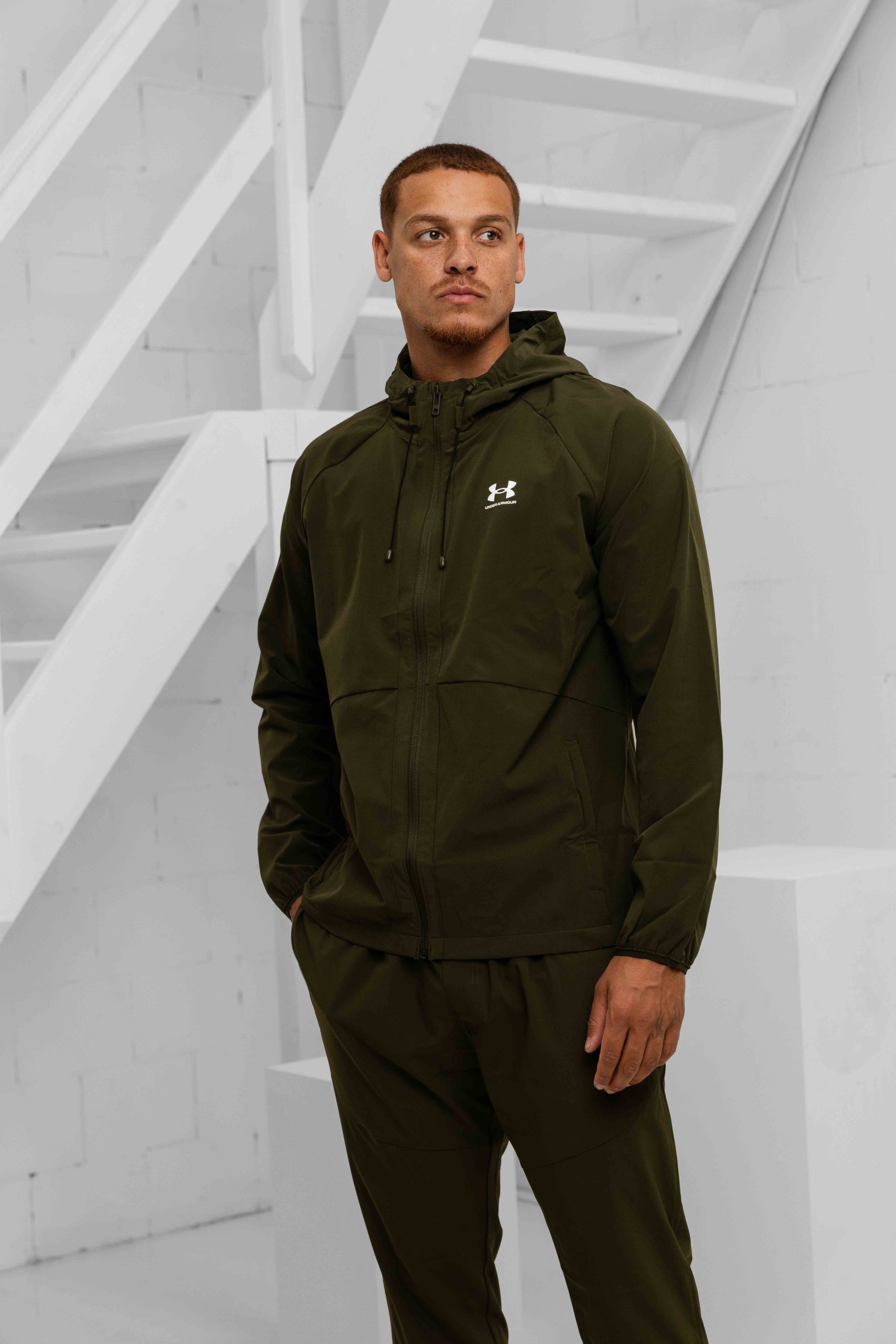 Under Armour Vibe Woven Jack Heren Donkergroen