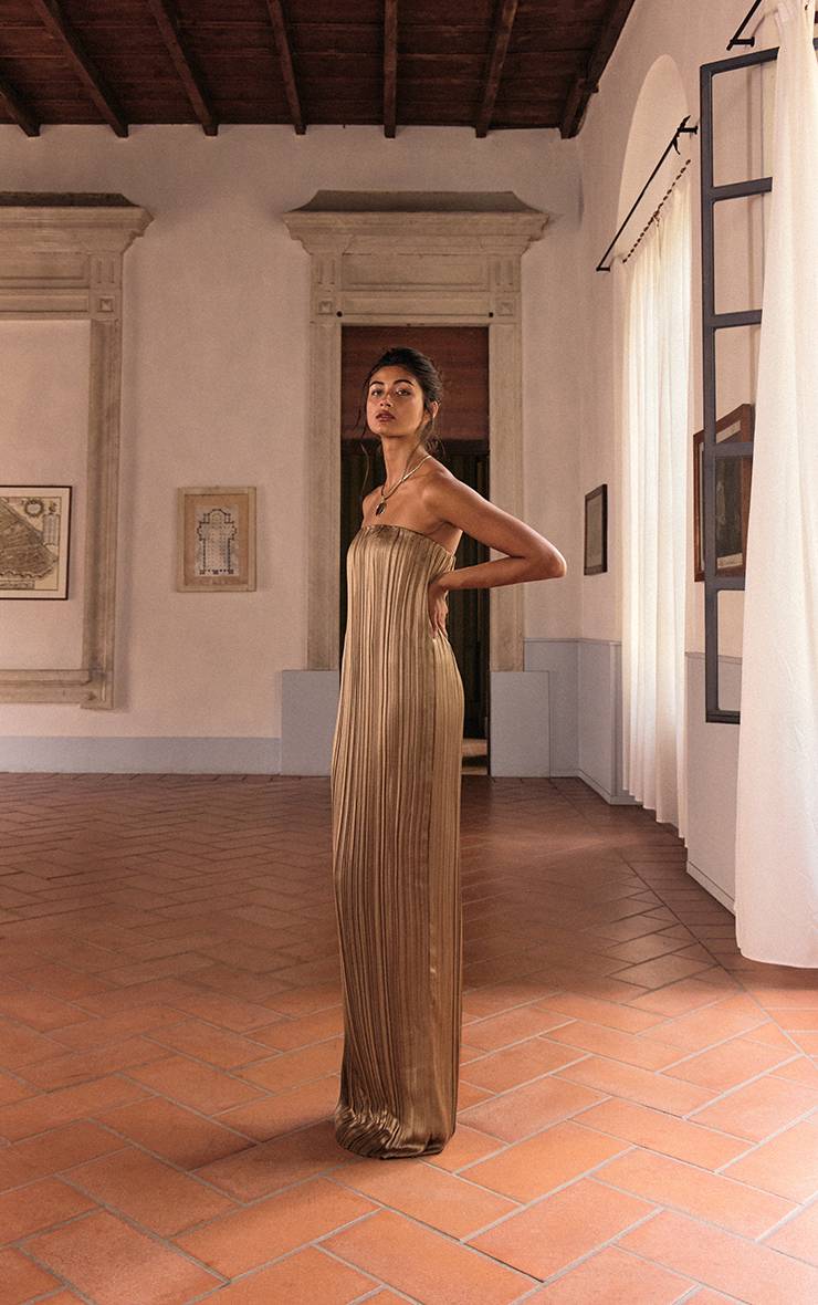 Doré Robe Maxi Colonne Bandeau En Satin Plissé Plt Label