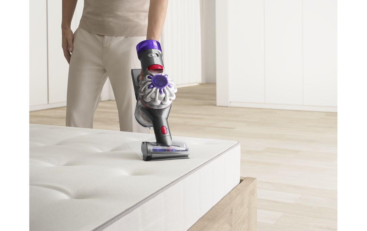 Akku-Hand- und Stielsauger V8 Advanced Silber/Violett<br>Kabelloser Staubsauger für Haushalte mit Haustieren