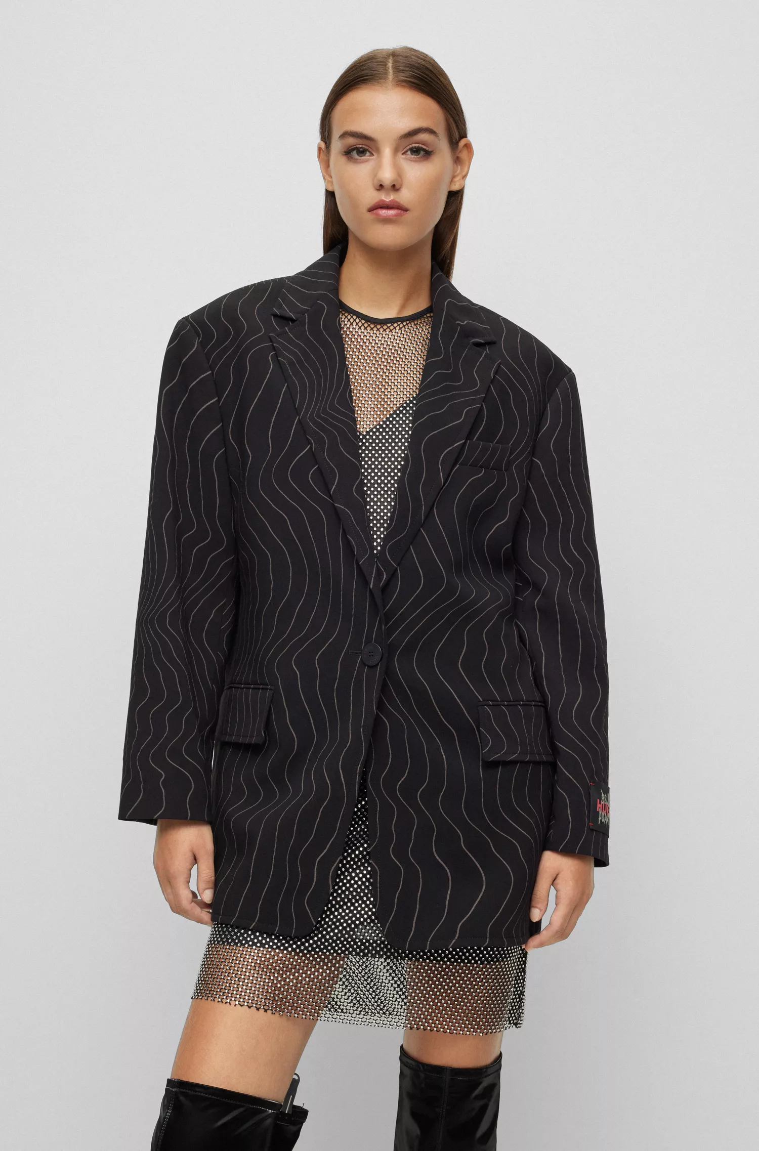 Jaqueta listrada oversized HUGO Red-HUGO x Bella Poarch