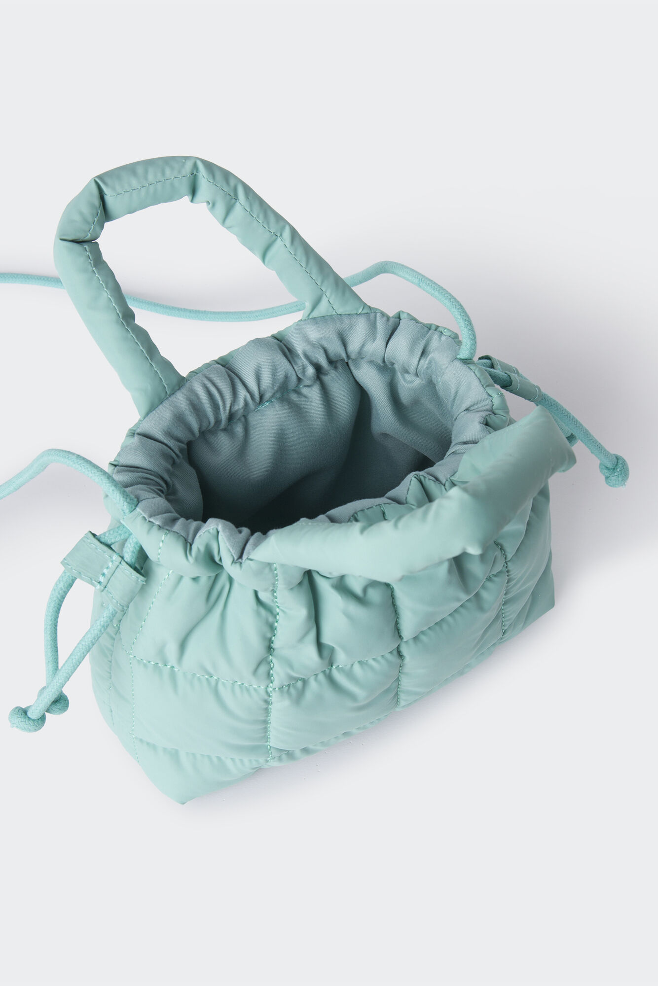 Bolsa acolchoada para meninas
