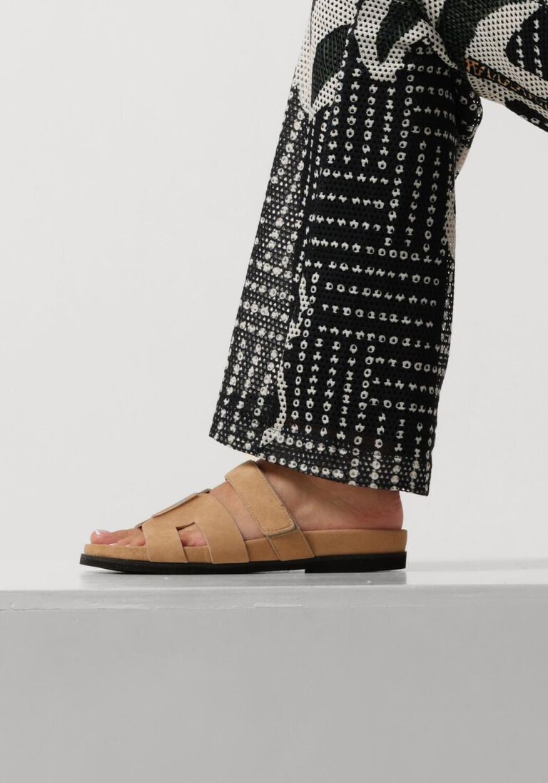 beige lina locchi slippers sue h slipper