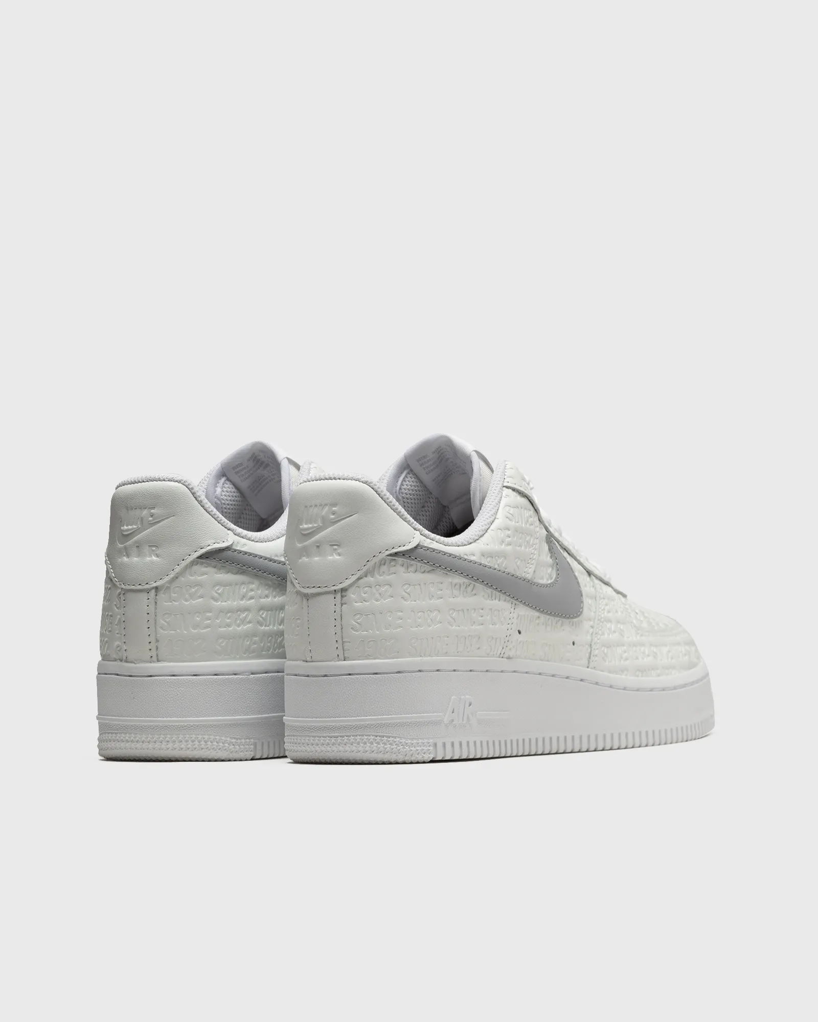 Nike WMNS AIR FORCE 1 '07 LOW 'Since 1982'
