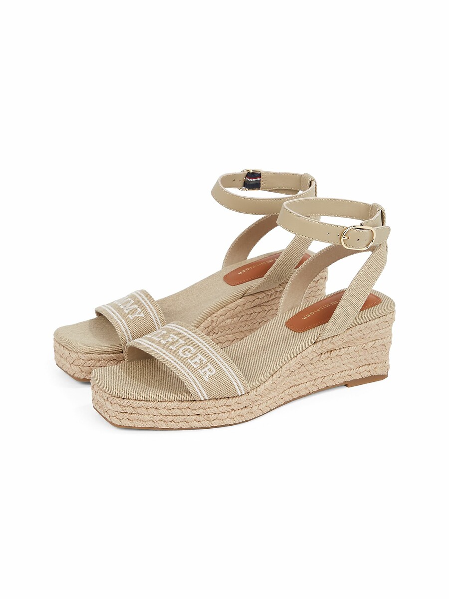 TOMMY HILFIGER<br>Sandálias de plataforma