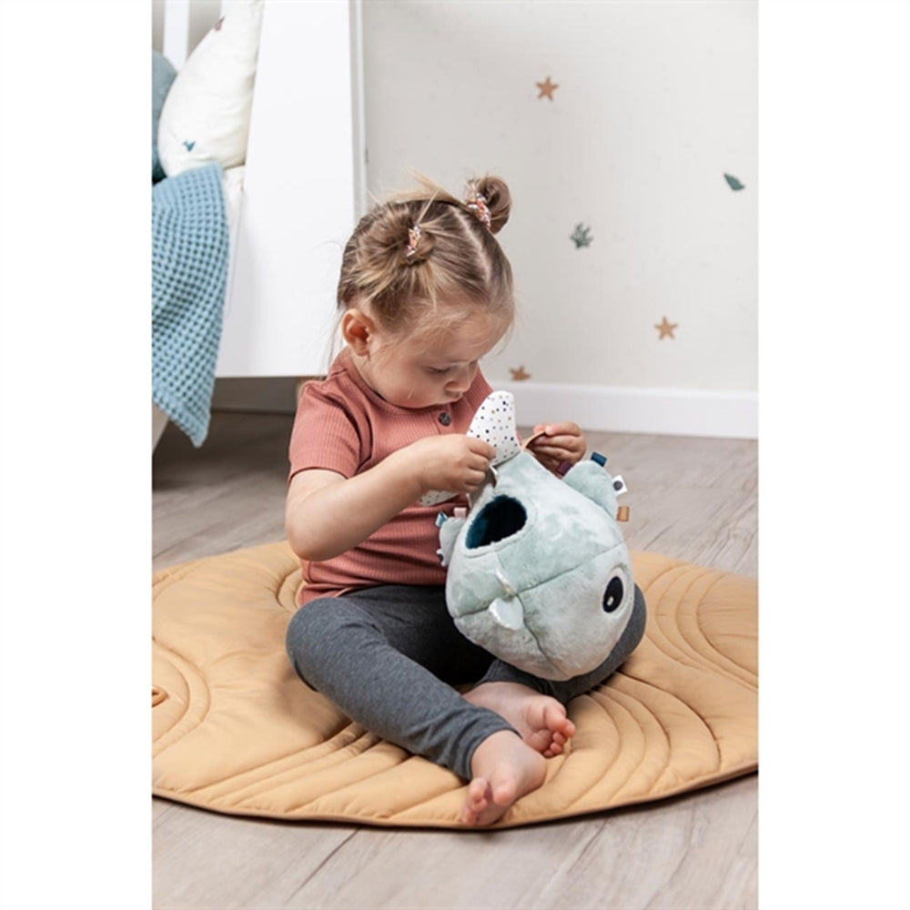 Done by Deer Hide & Seek Wally Blue Activity Toy - DonebyDeer | Luksusbaby