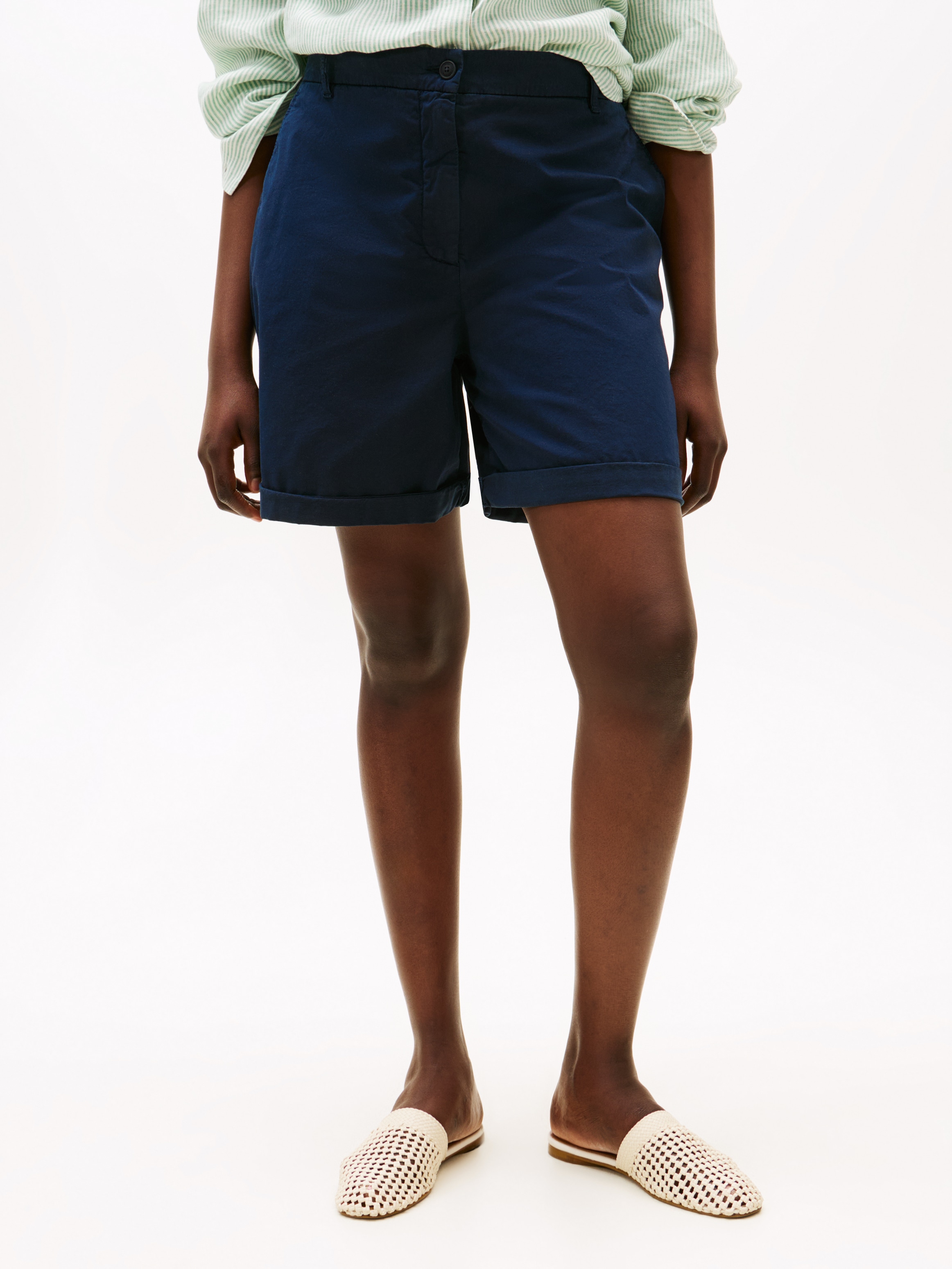 Tommy Hilfiger Curve Shorts »CRV CO BLEND GMD CHINO SHORT«  in Grossen Grössen, Chino Qualität, Logostickerei