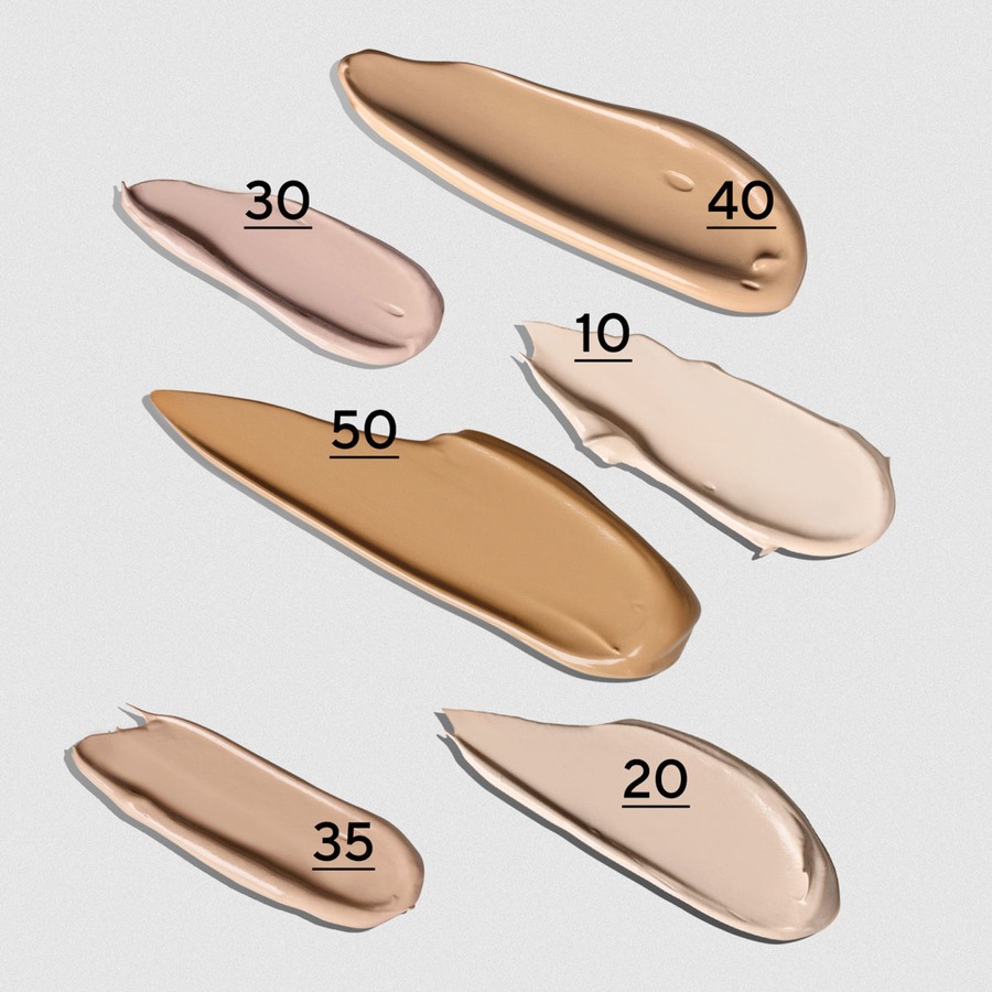 Mádara Skinonym Semi-Matte Peptide Foundation #10 Porcelain 30ml